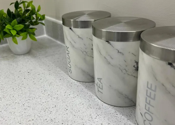 Апартаменти - Cozy Intimate Лідс